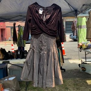 Elegant Tadashi dress - Excellent condition